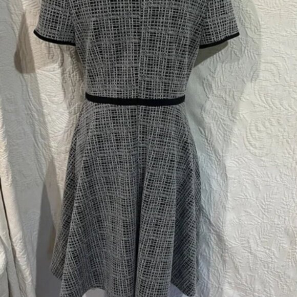 Karl Lagerfeld Jacquard Bow Neck Pearl Button Fit And Flare Dress, size 6 - Picture 10 of 16